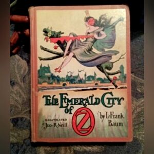 THE EMERALD CITY OF OZ